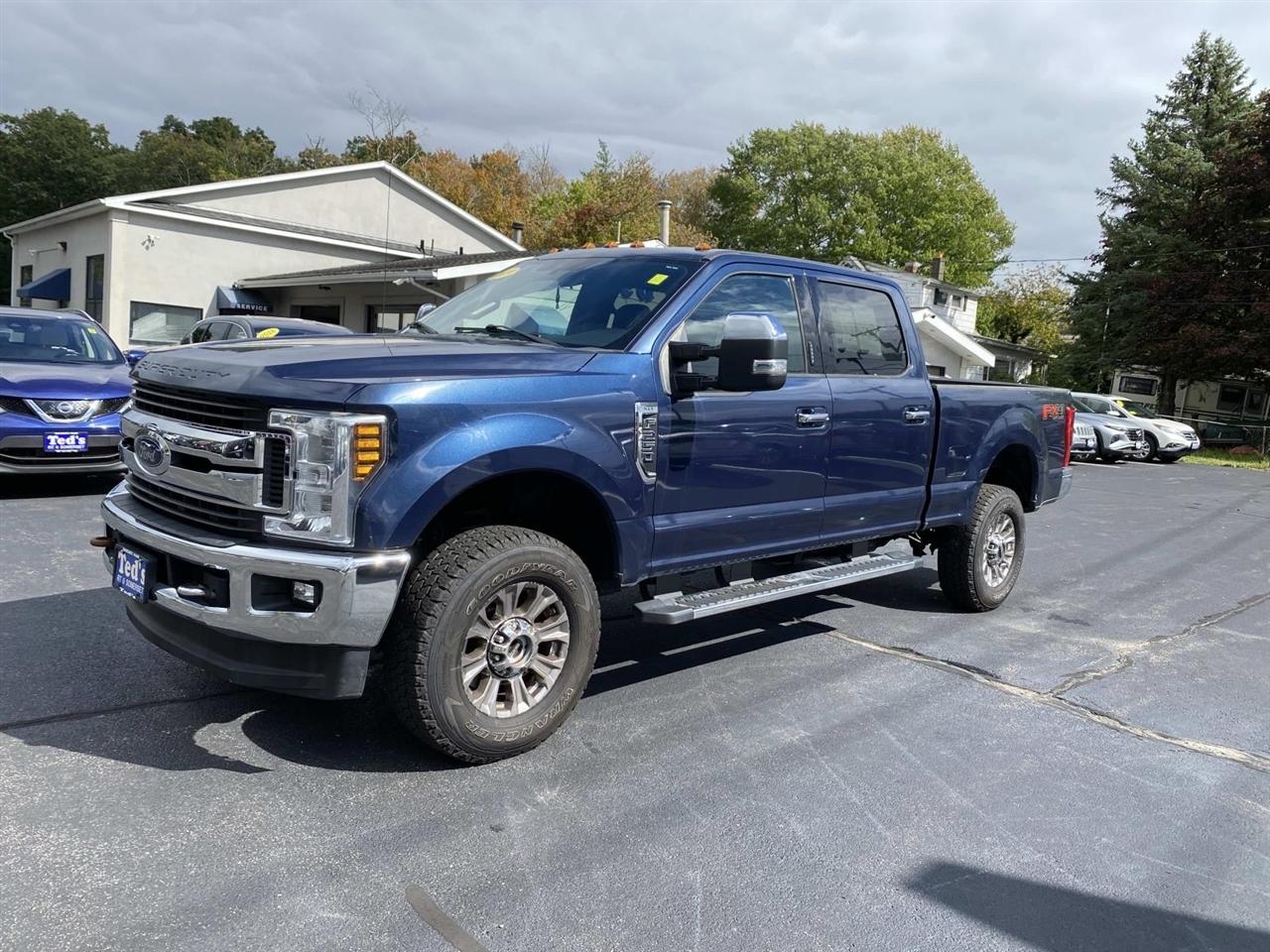 2019 Ford F-250 SD XLT 4WD Crew Cab 6.75 Box