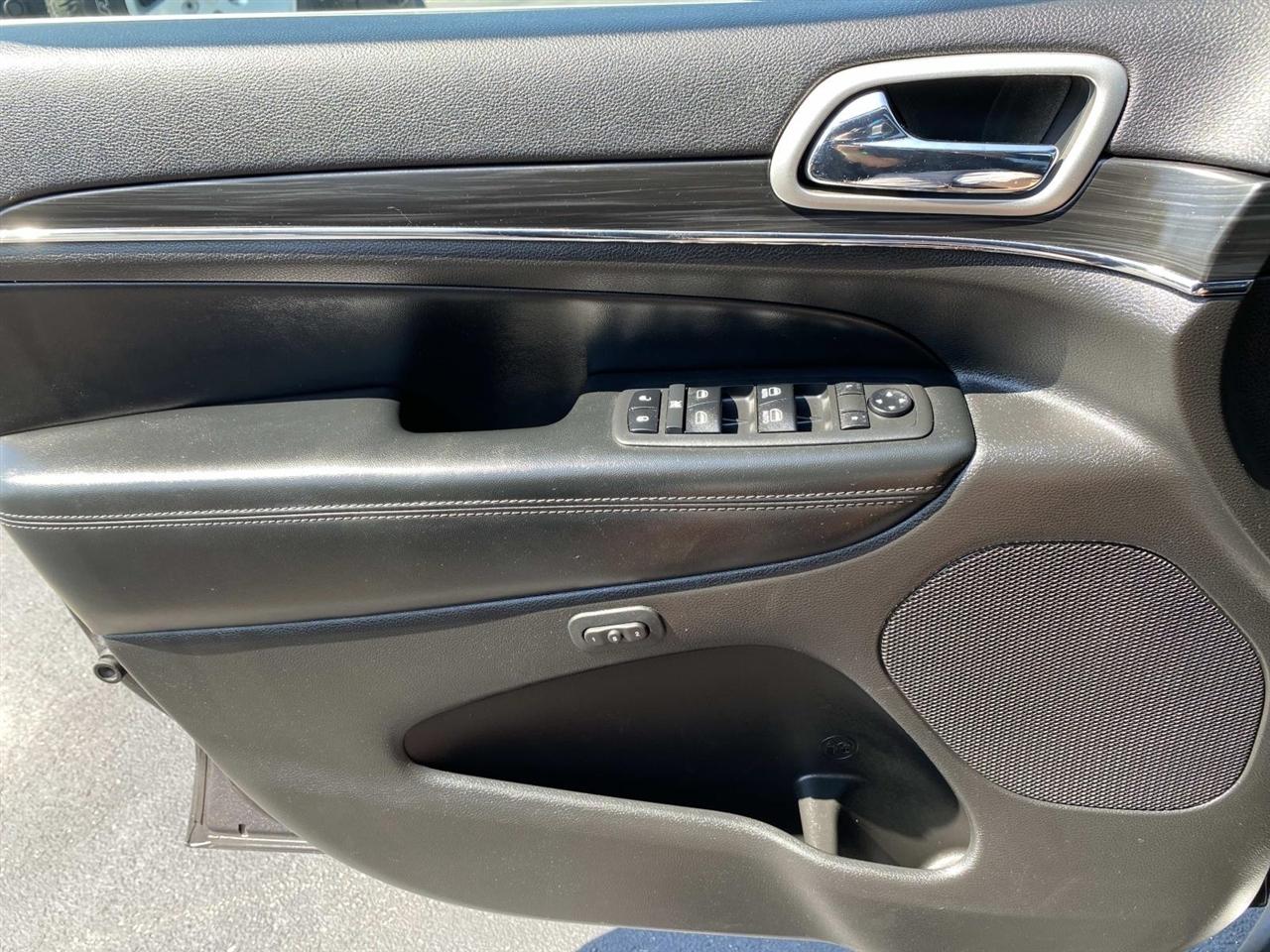 Jeep Grand Cherokee  2019