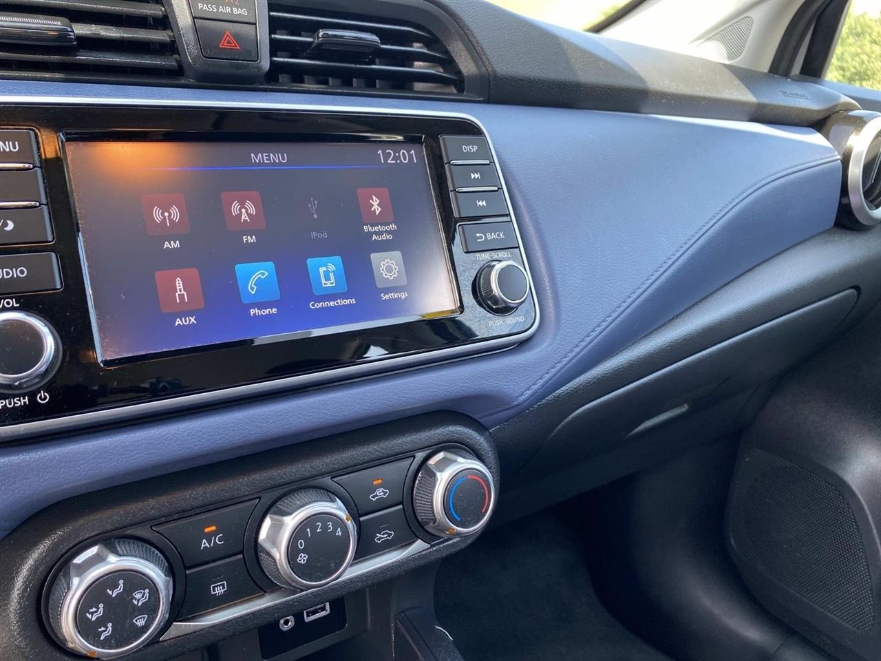 Nissan Versa  2024