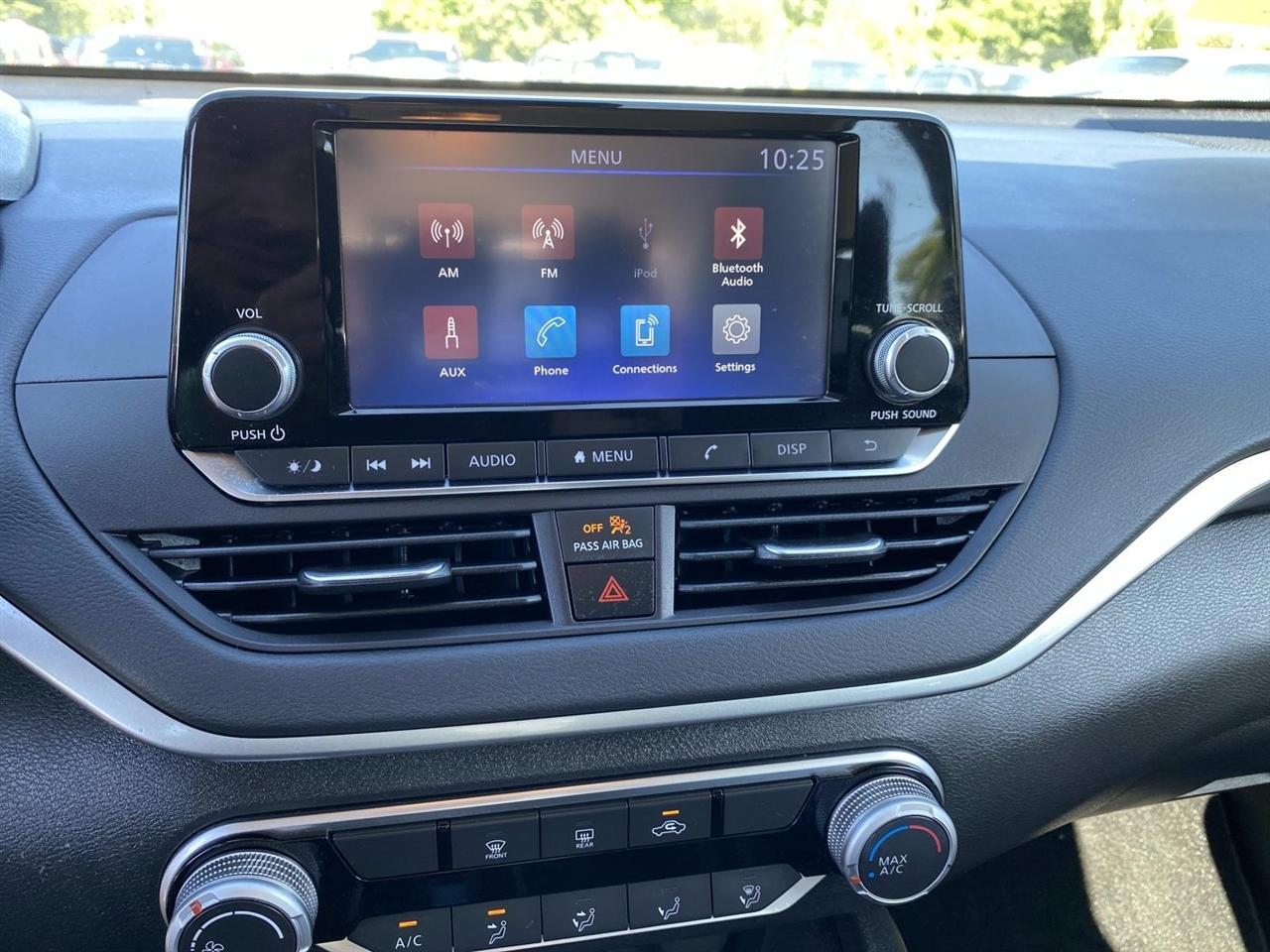 Nissan Altima  2024