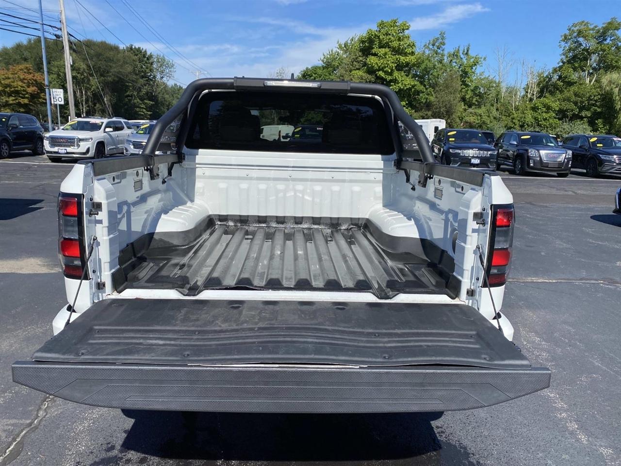Nissan Frontier  2023