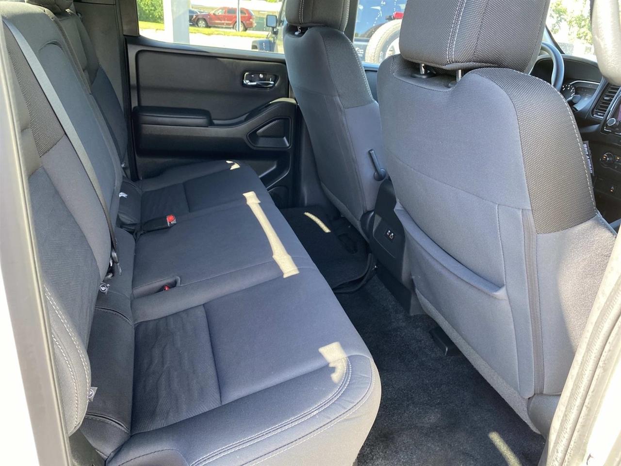 Nissan Frontier  2023