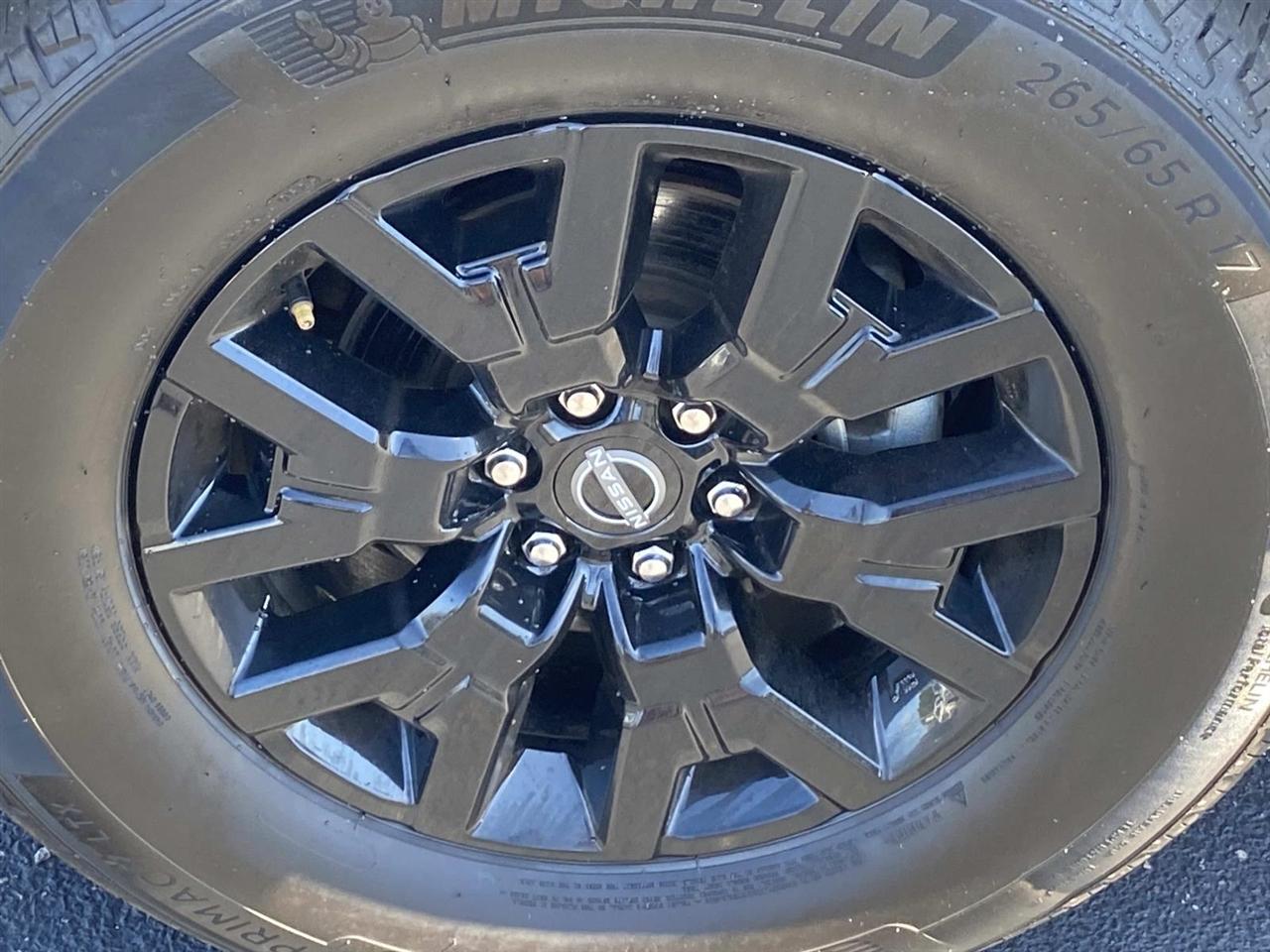 Nissan Frontier  2023