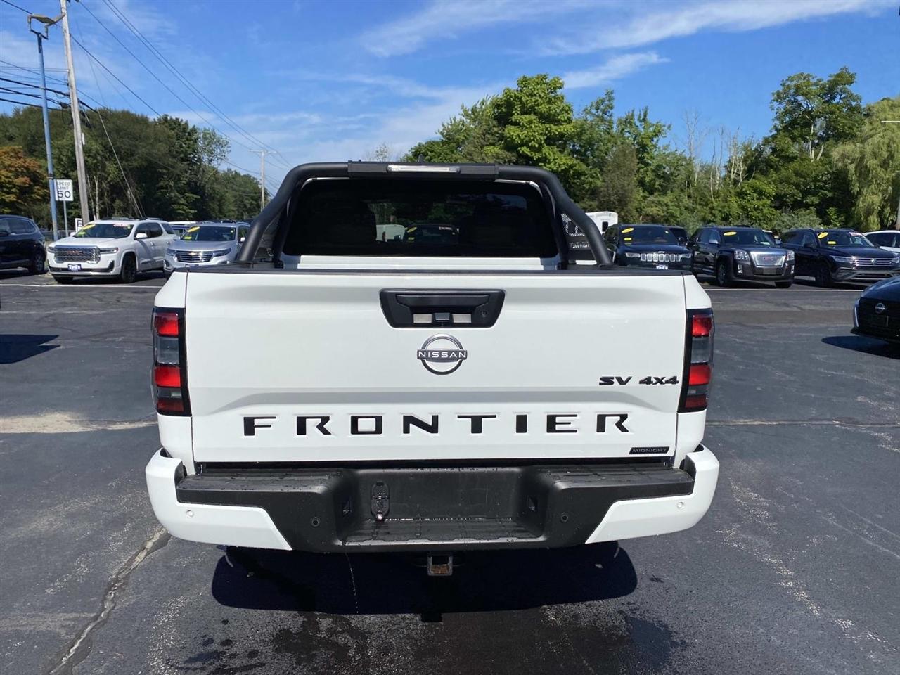 Nissan Frontier  2023