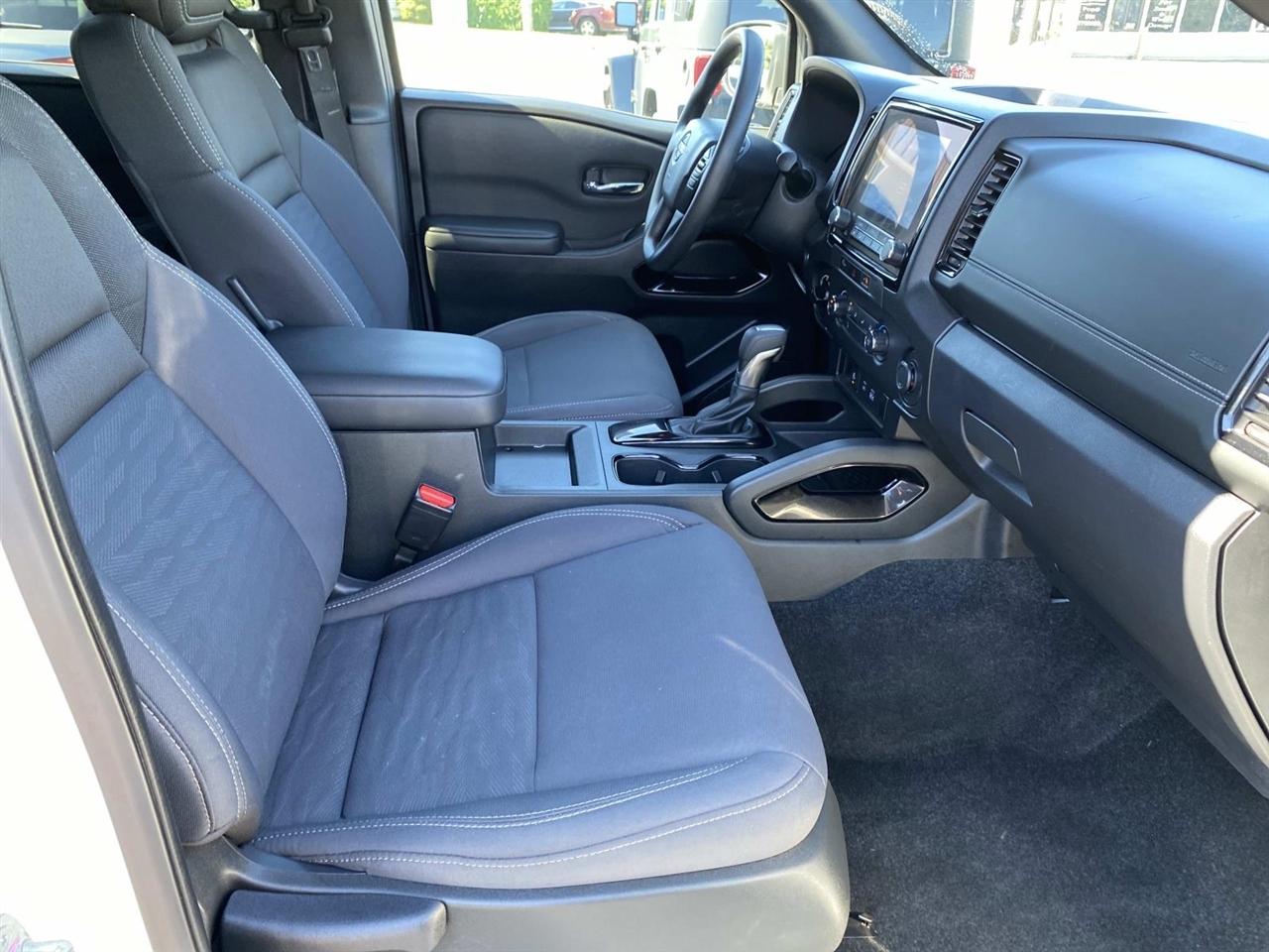 Nissan Frontier  2023