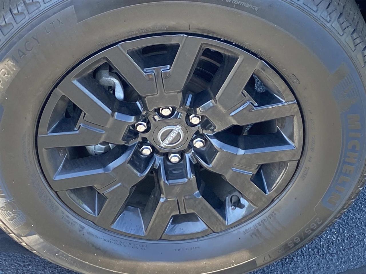 Nissan Frontier  2023