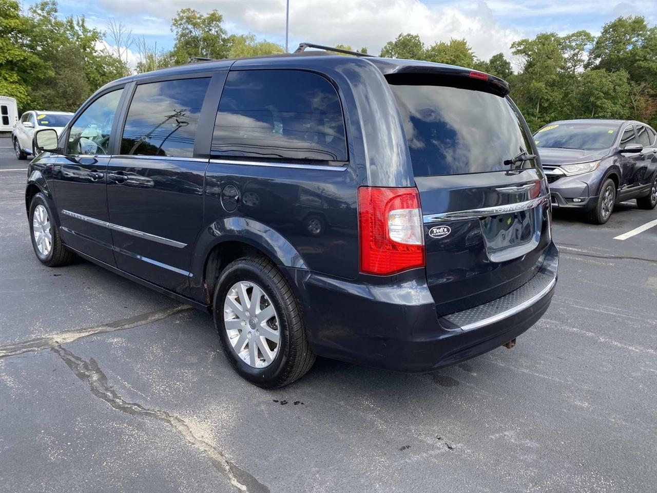 Chrysler Town & Country  2014