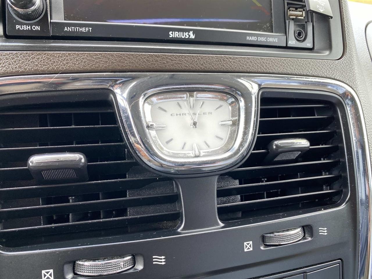 Chrysler Town & Country  2014