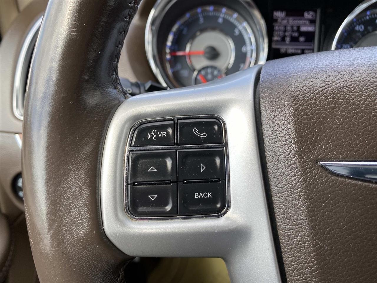 Chrysler Town & Country  2014