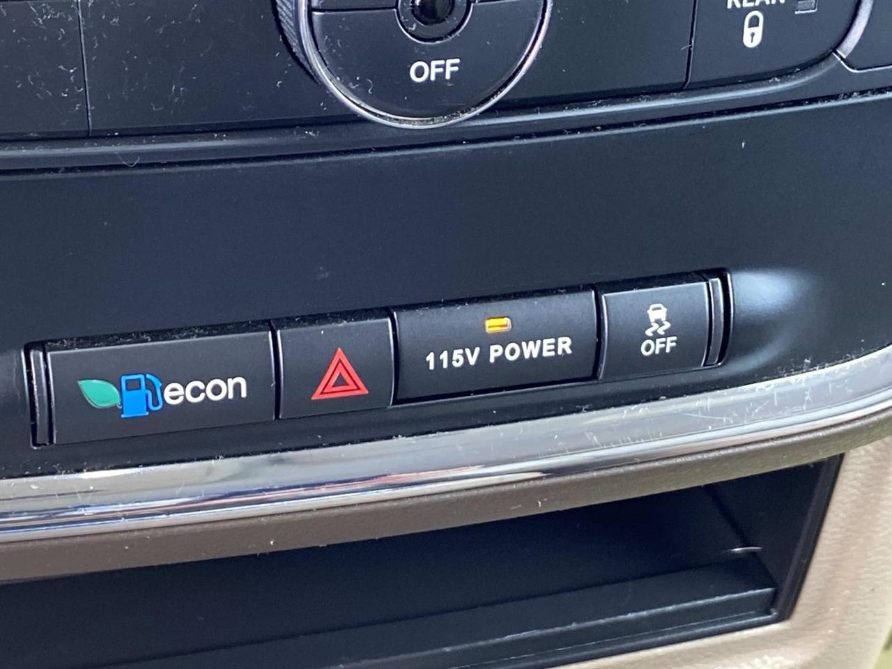 Chrysler Town & Country  2014