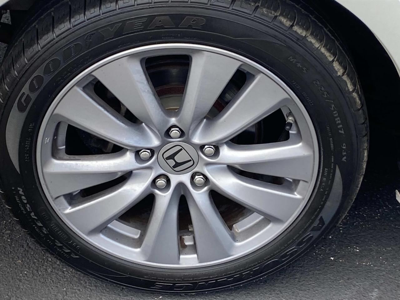 Honda Accord  2012