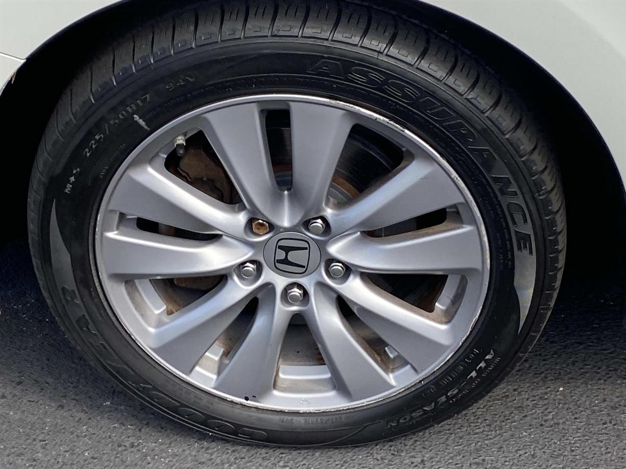 Honda Accord  2012