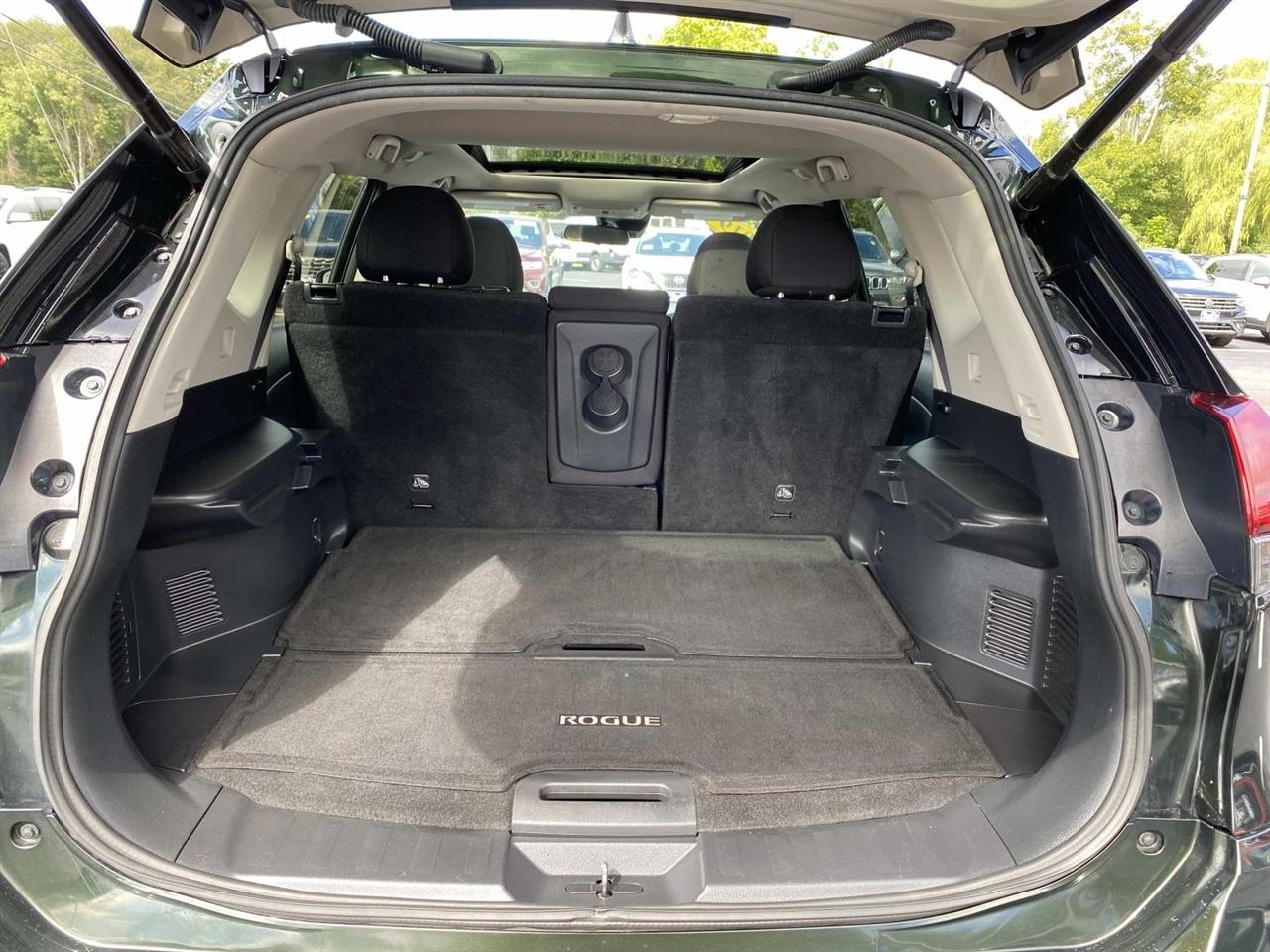 Nissan Rogue  2019
