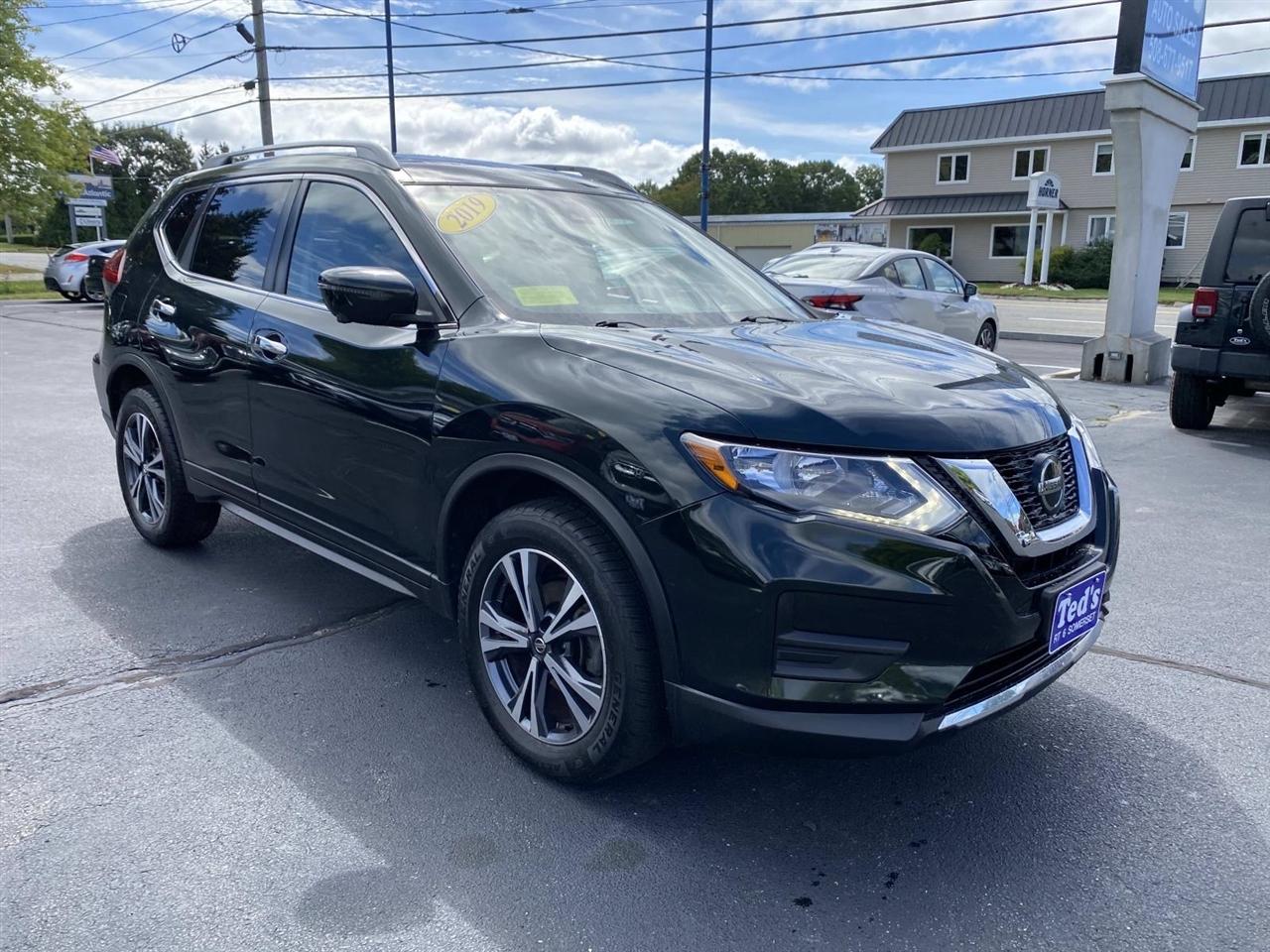 Nissan Rogue  2019