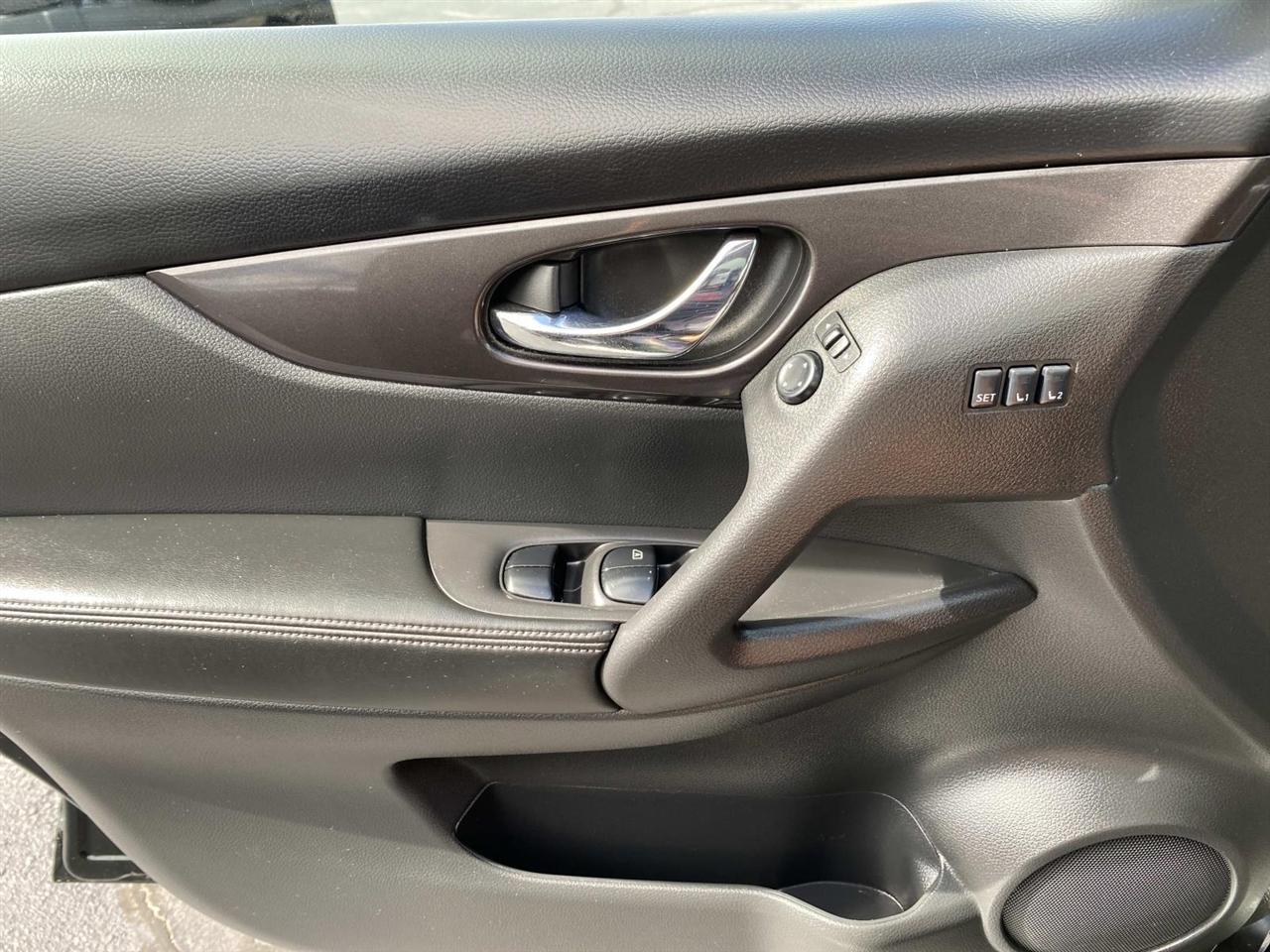 Nissan Rogue  2019