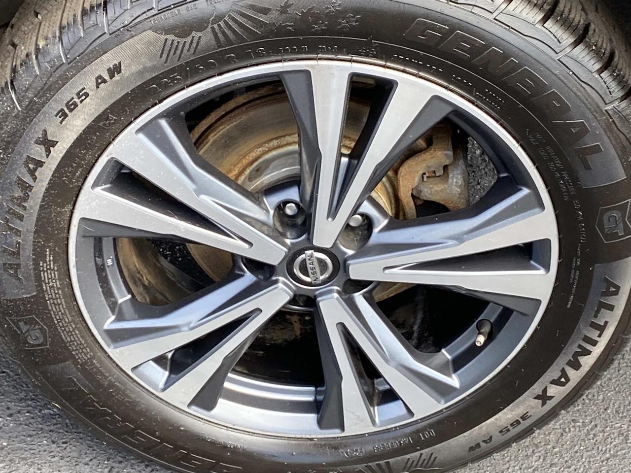 Nissan Rogue  2019