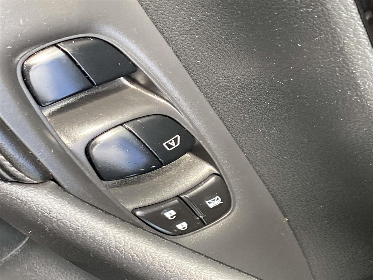 Nissan Rogue  2019