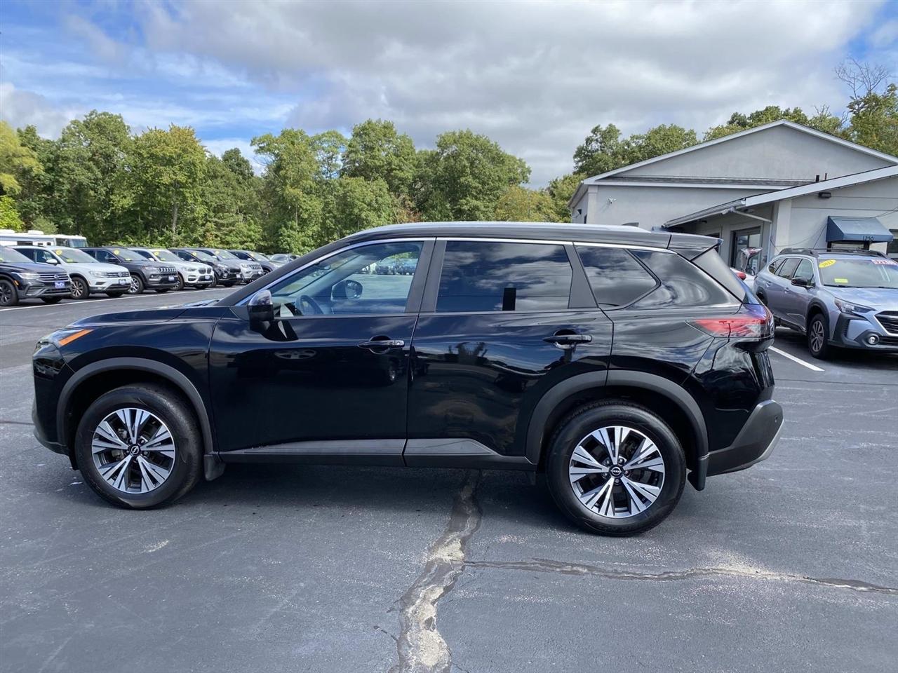 Nissan Rogue  2023