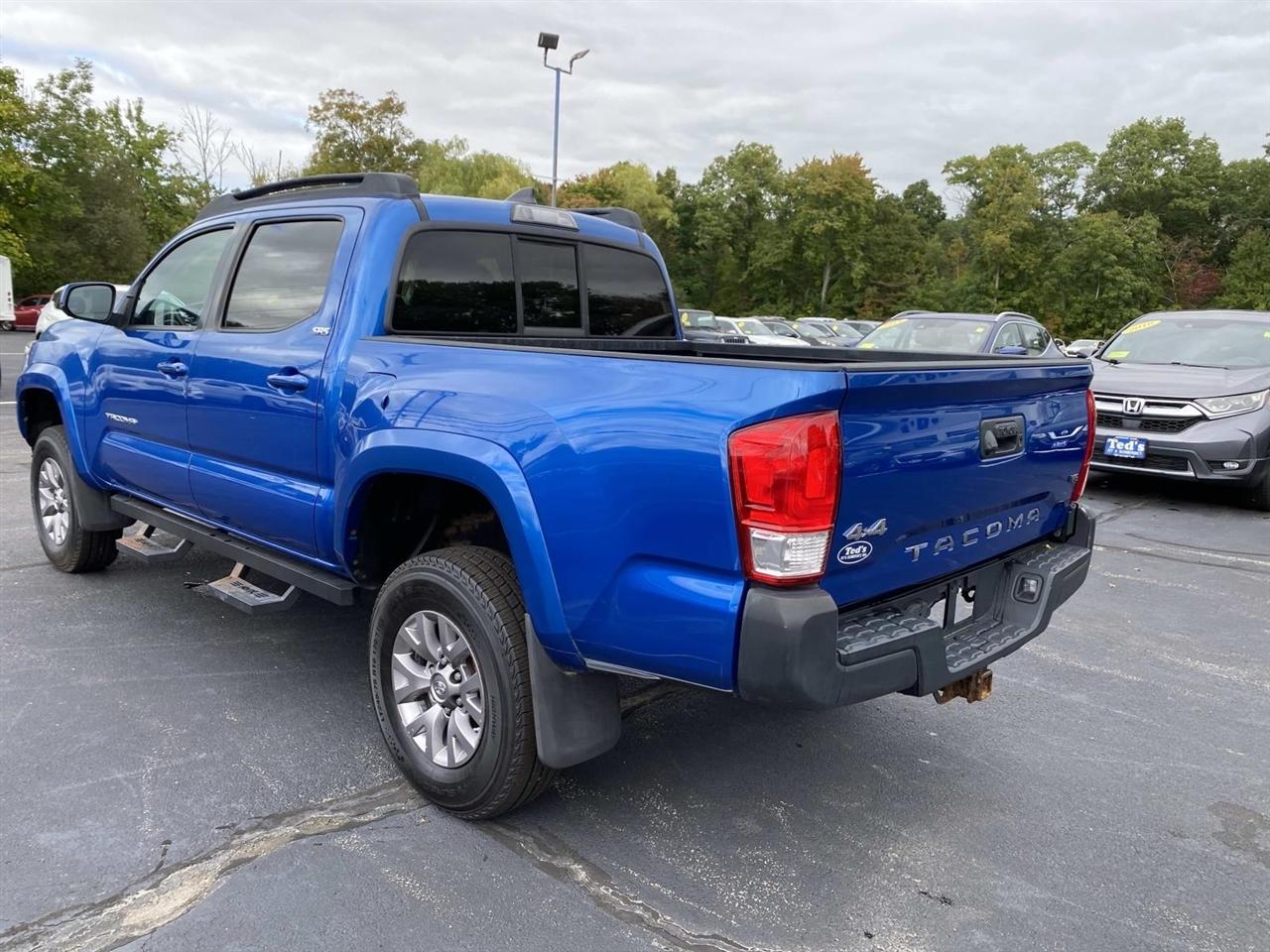 Toyota Tacoma  2016