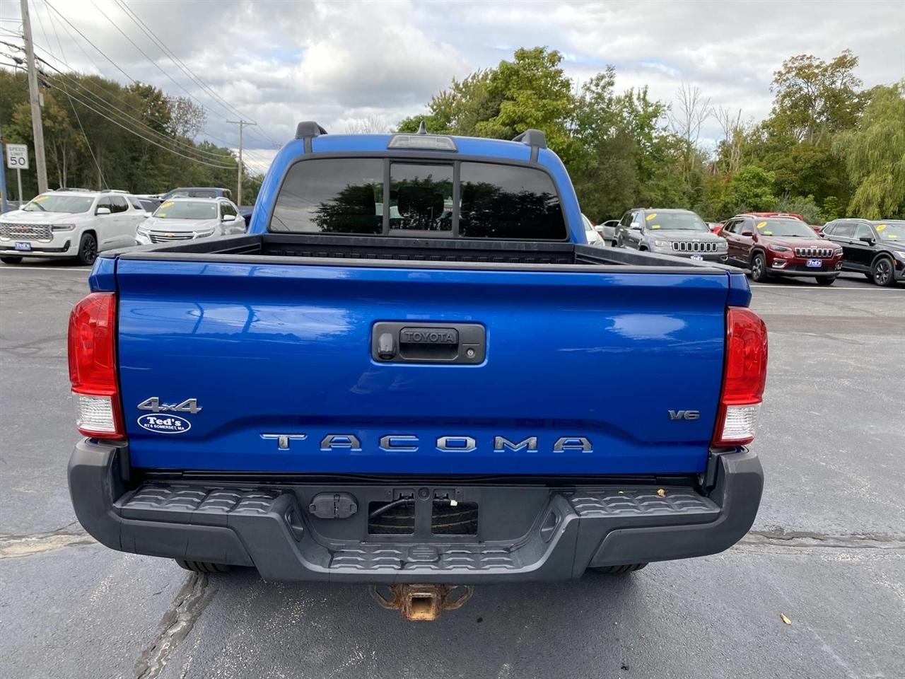 Toyota Tacoma  2016