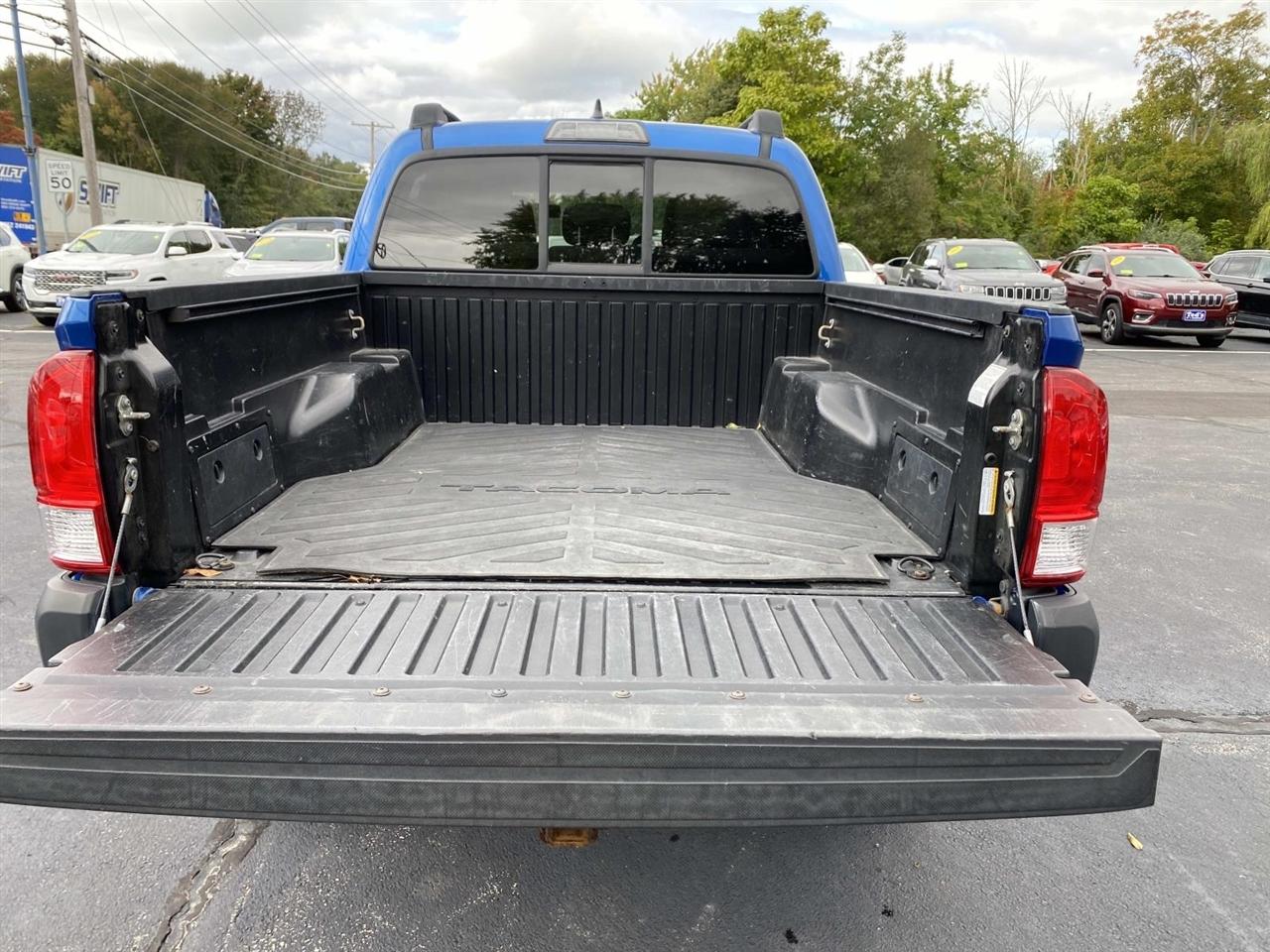 Toyota Tacoma  2016