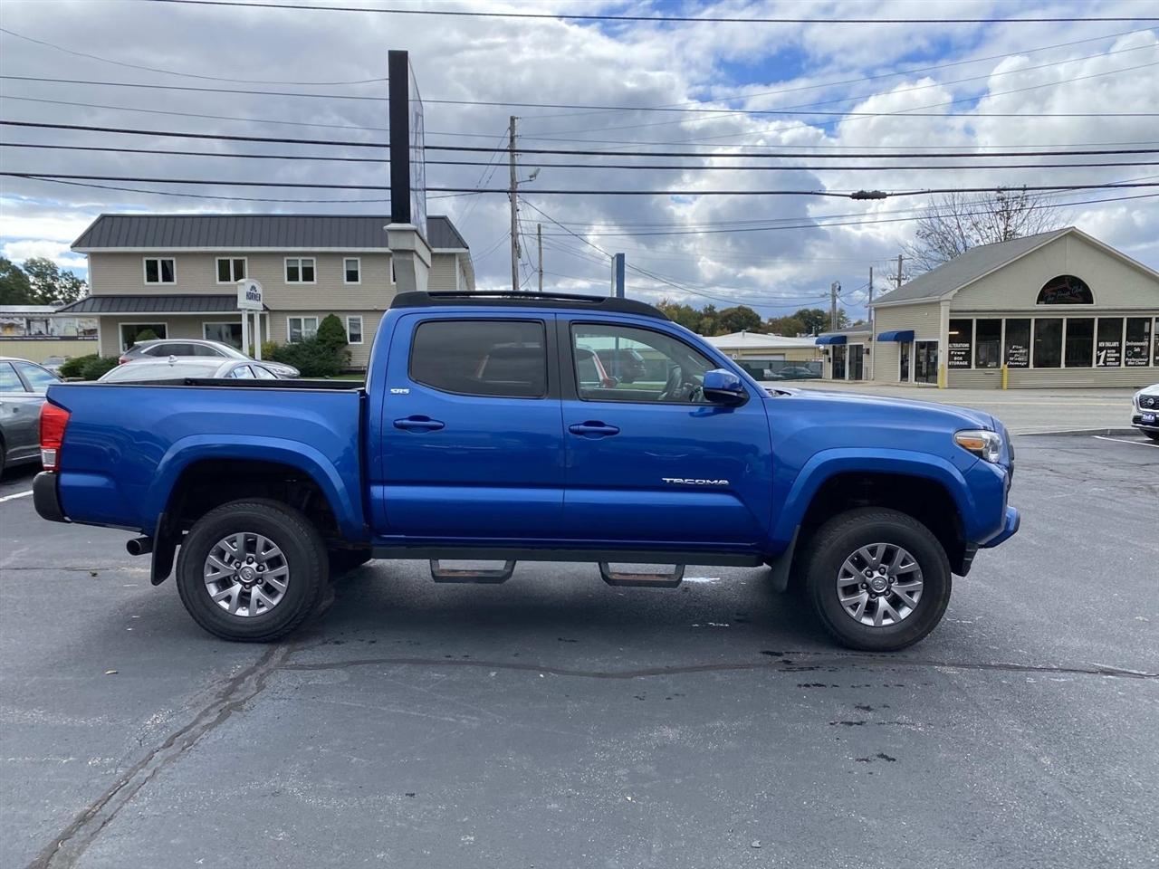 Toyota Tacoma  2016