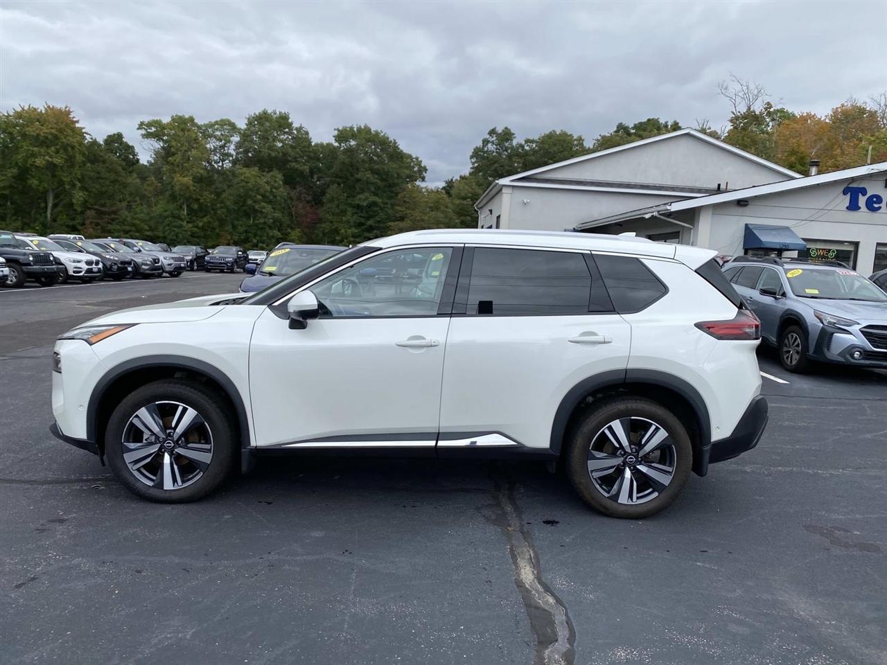 Nissan Rogue  2023