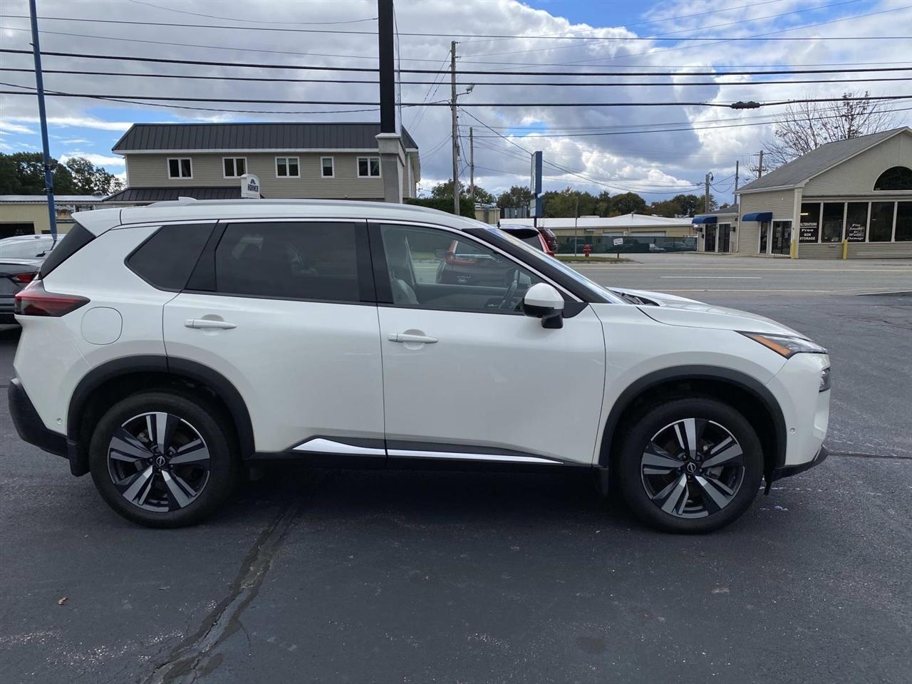 Nissan Rogue  2023