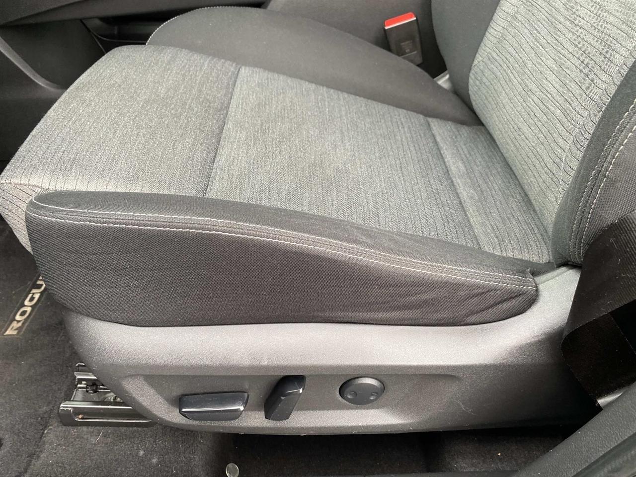 Nissan Rogue  2021