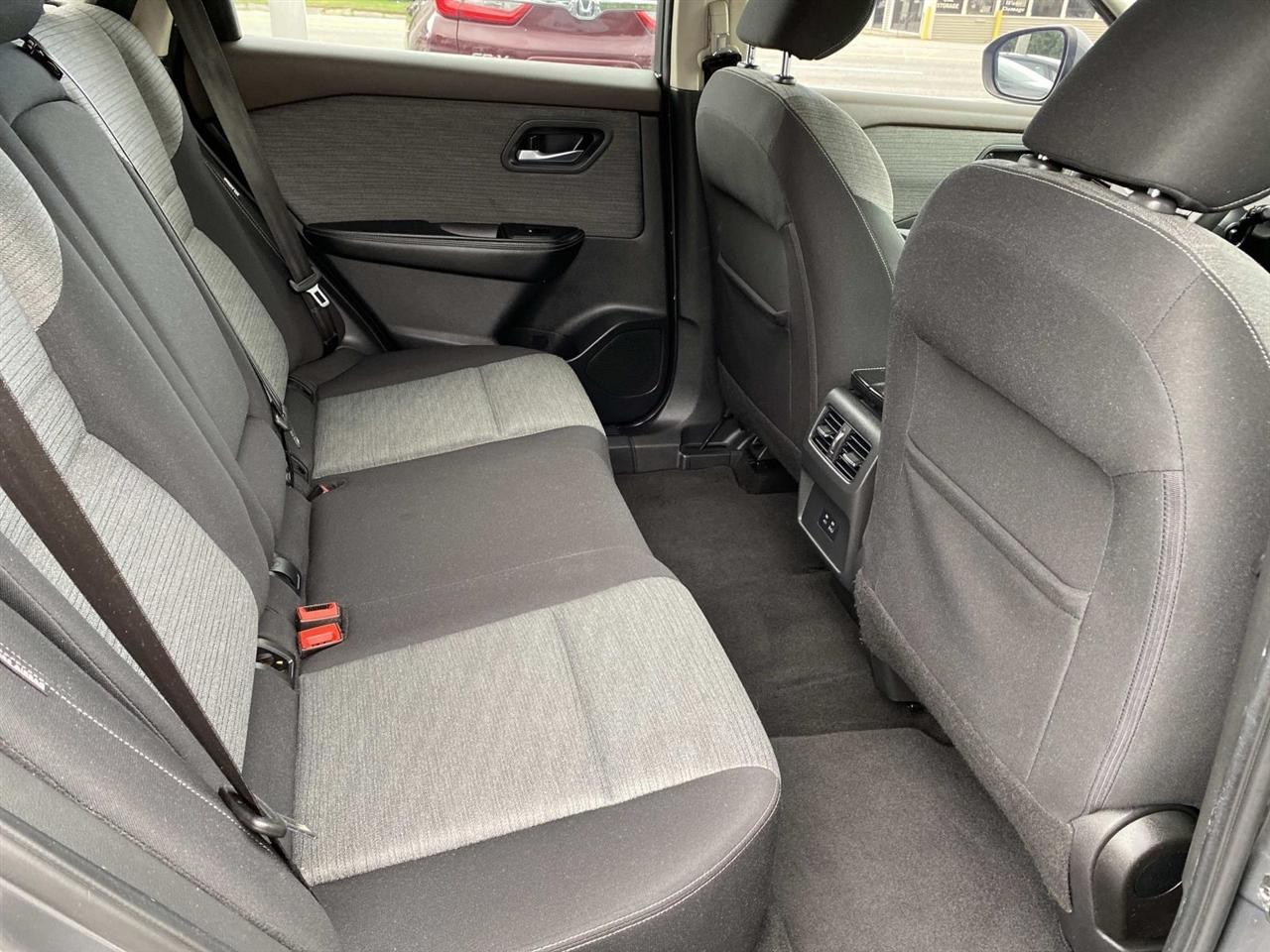 Nissan Rogue  2021