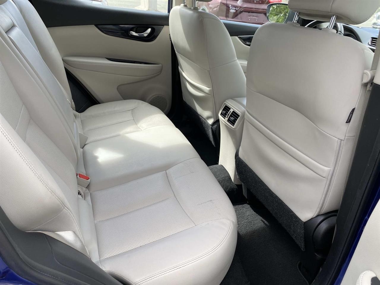 Nissan Rogue Sport  2018