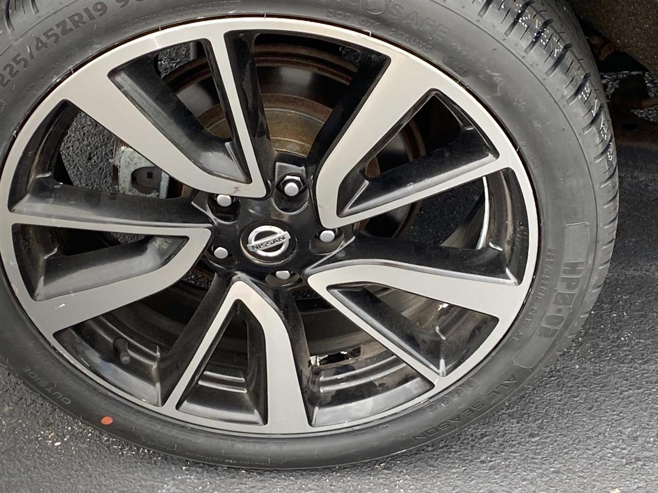 Nissan Rogue Sport  2018