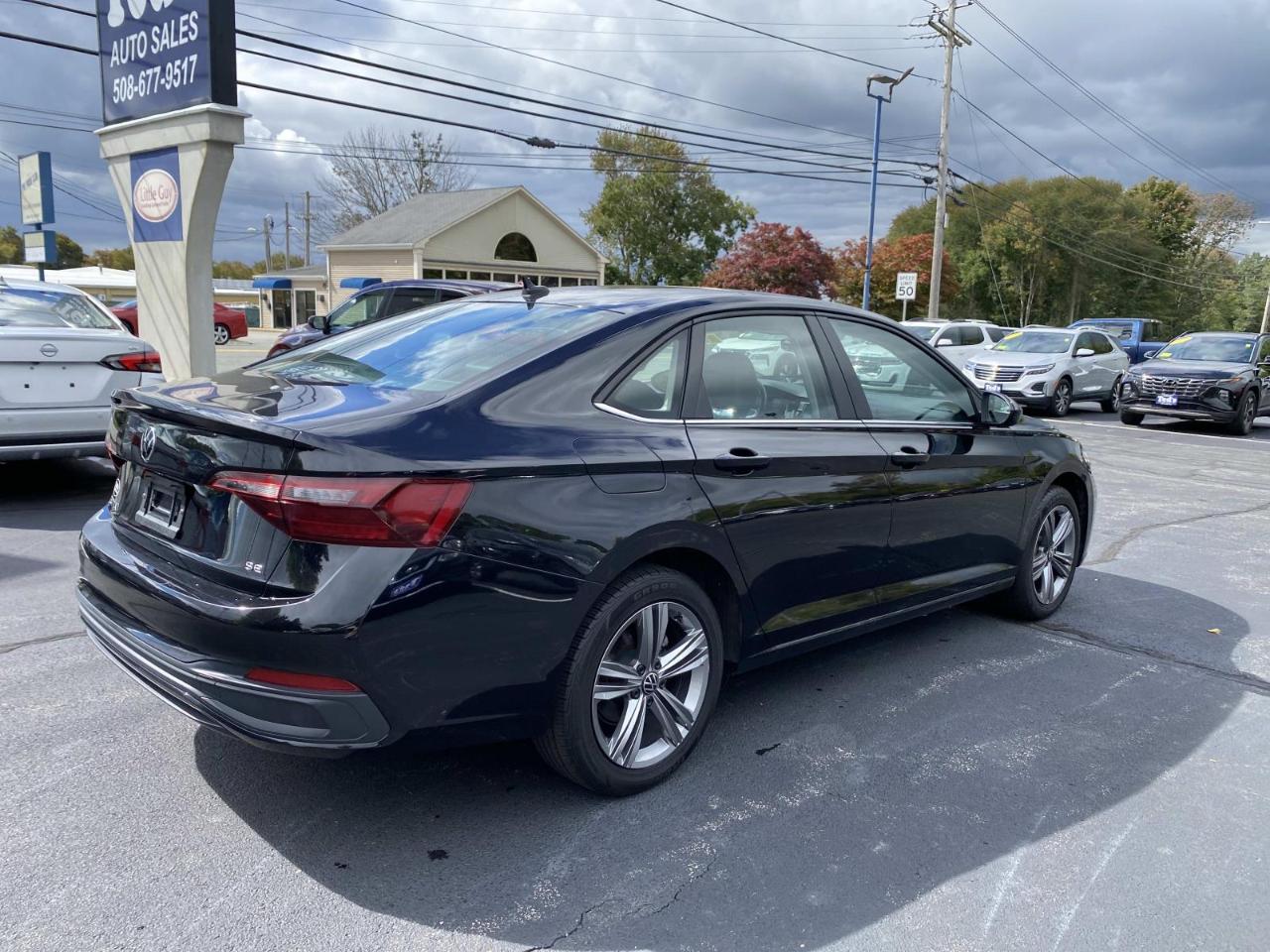 Volkswagen Jetta SE 2024