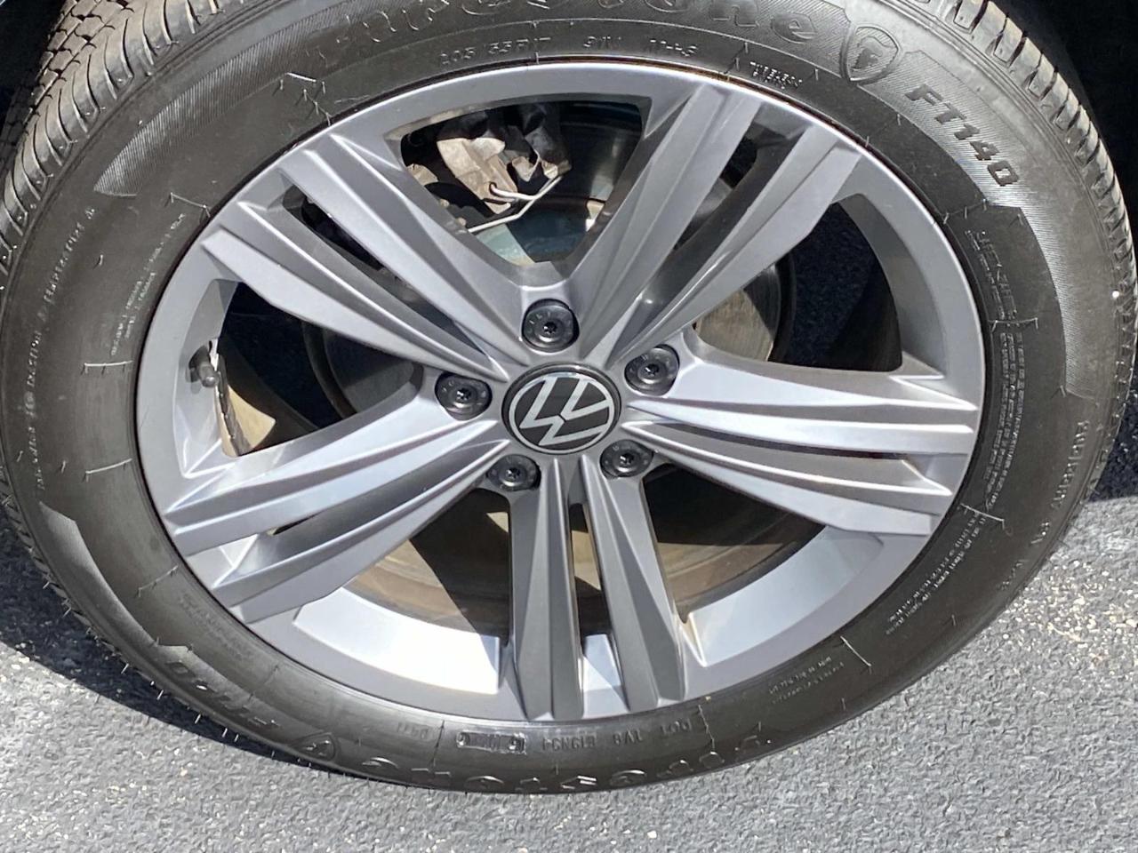 Volkswagen Jetta SE 2024