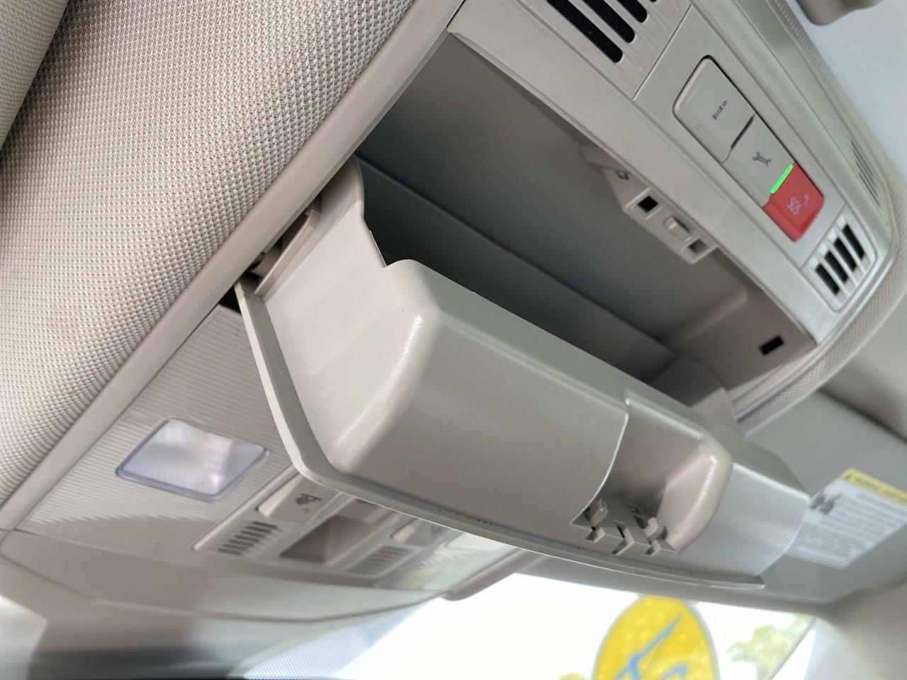 Volkswagen Jetta SE Auto 2024