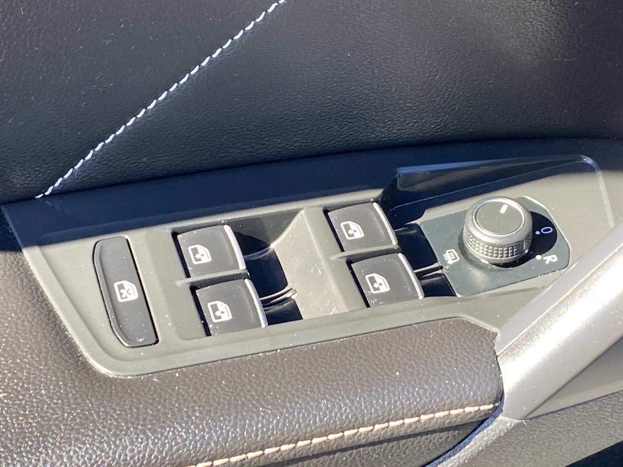 Volkswagen Tiguan  2023