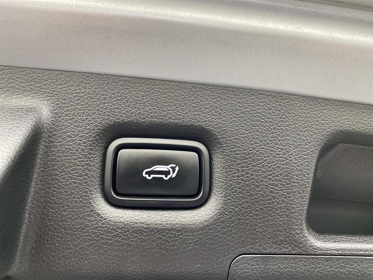 Hyundai Santa Fe Plug-In Hybrid  2023