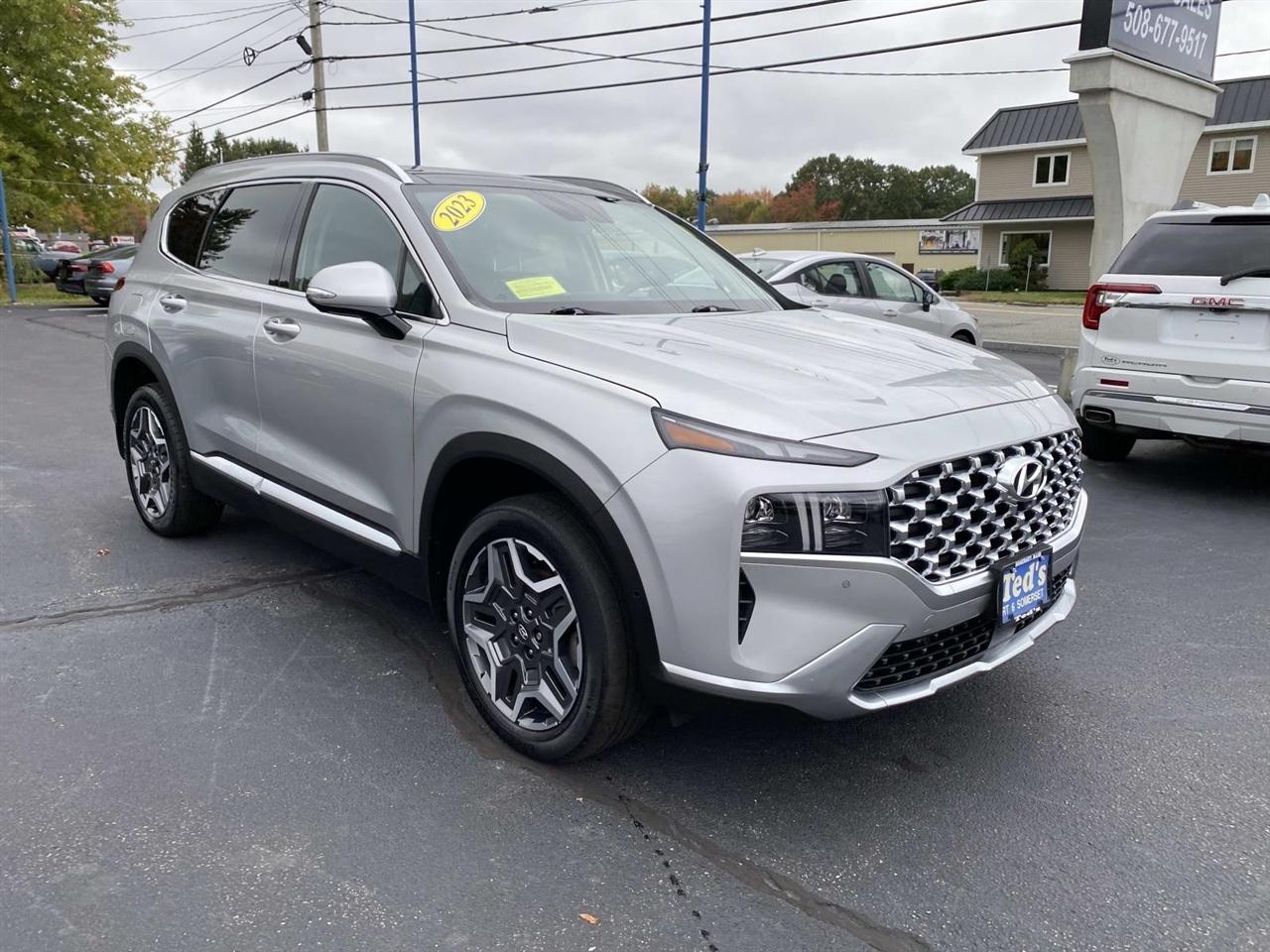 Hyundai Santa Fe Plug-In Hybrid  2023
