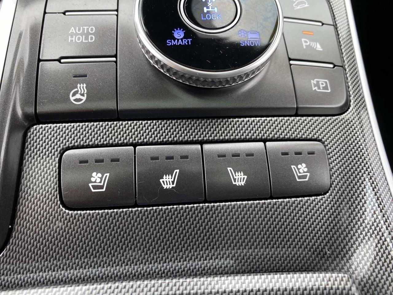 Hyundai Santa Fe Plug-In Hybrid  2023