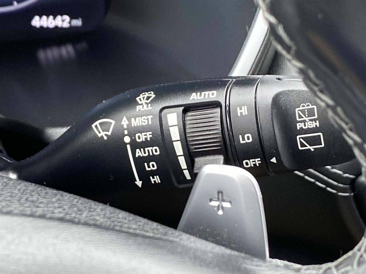 Hyundai Santa Fe Plug-In Hybrid  2023