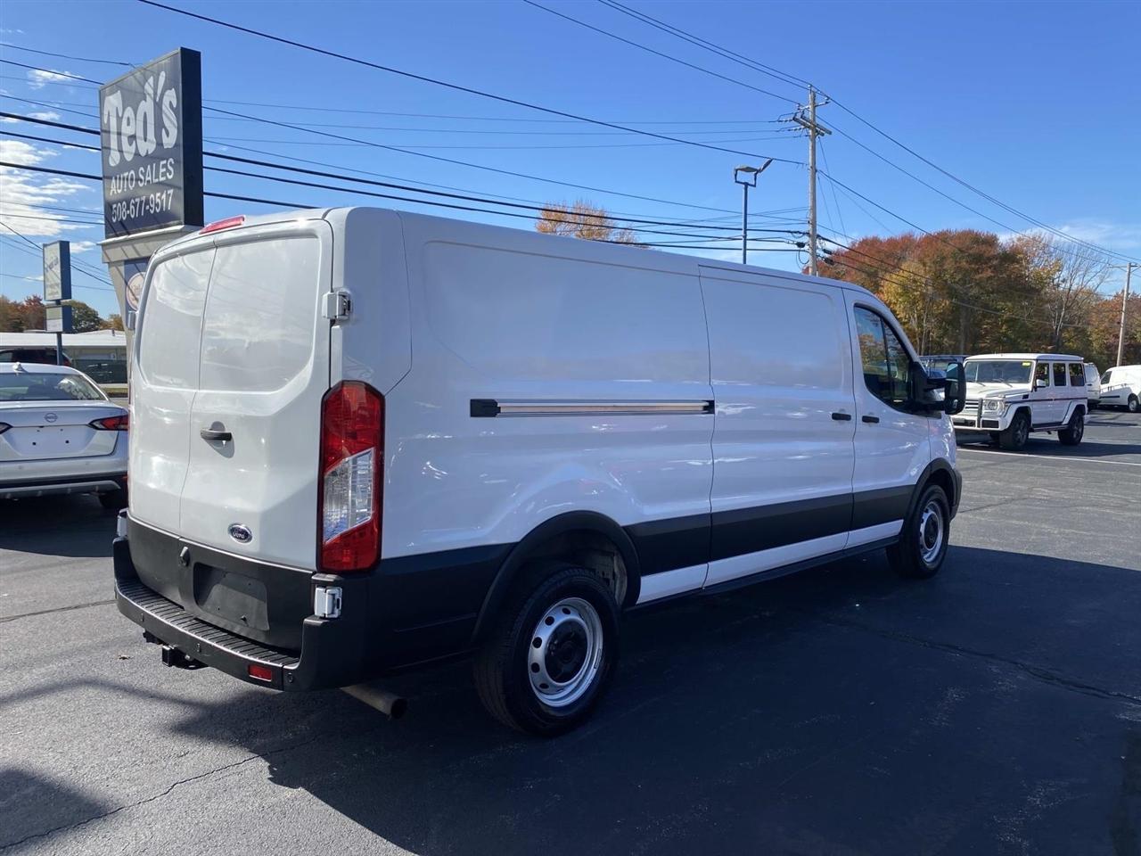 Ford Transit  2021