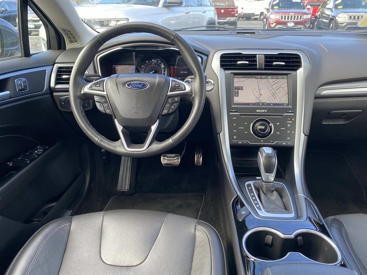 Ford Fusion  2015
