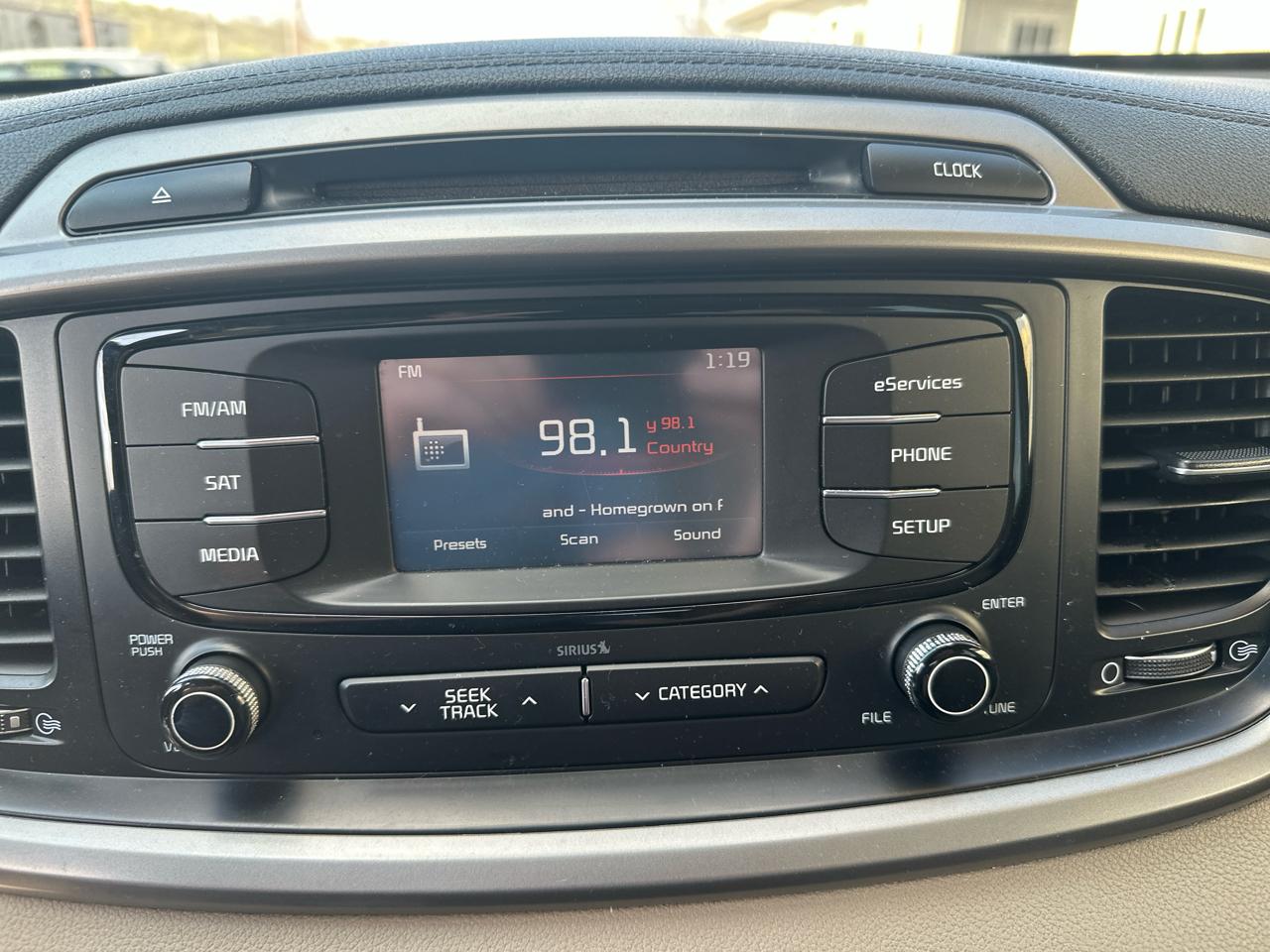 Kia Sorento AWD 4dr 2.4L LX 2016