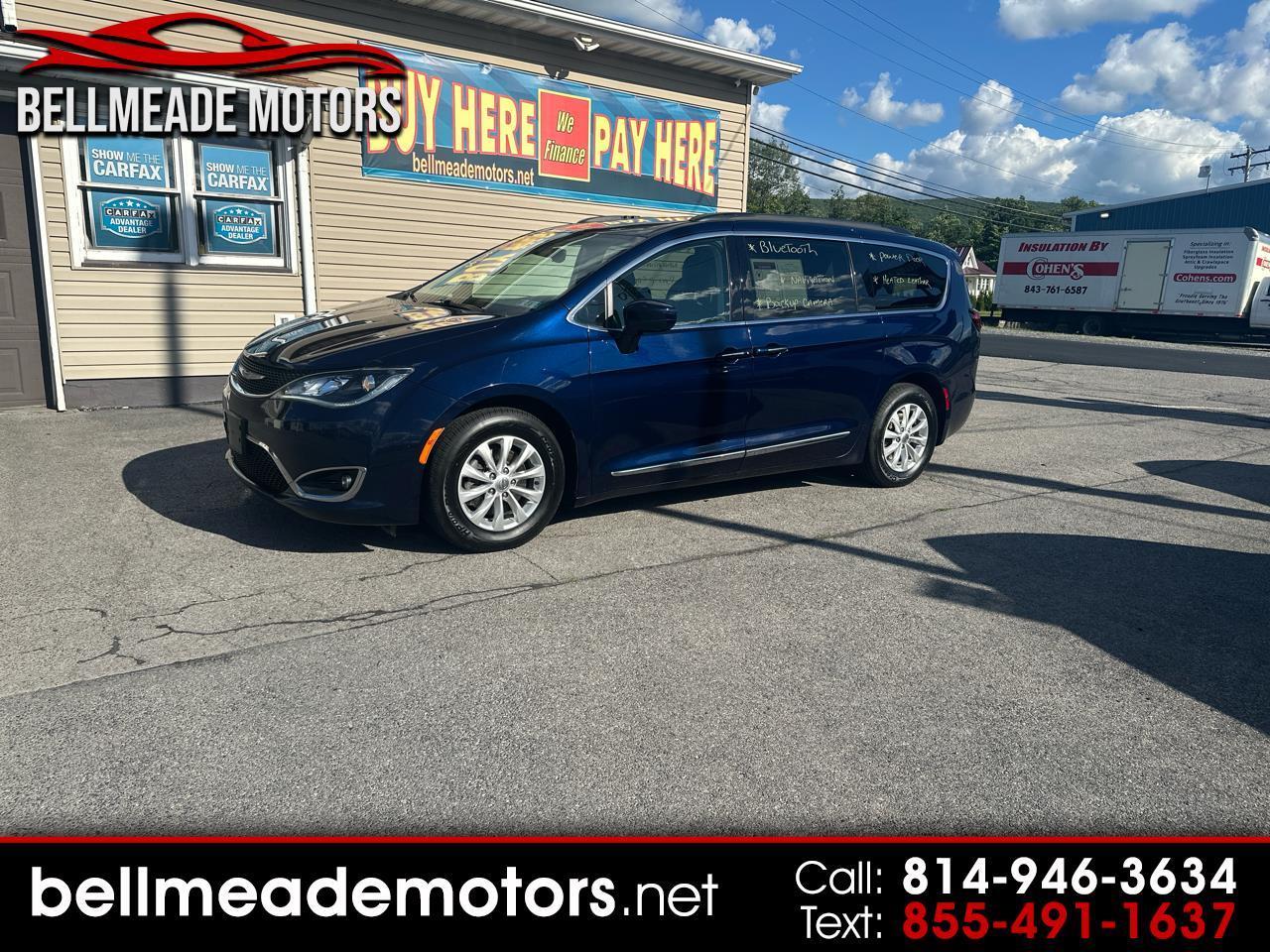 2017 Chrysler Pacifica Touring-L FWD