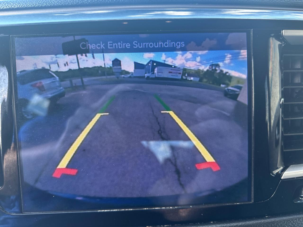 Chrysler Pacifica Touring-L FWD 2017