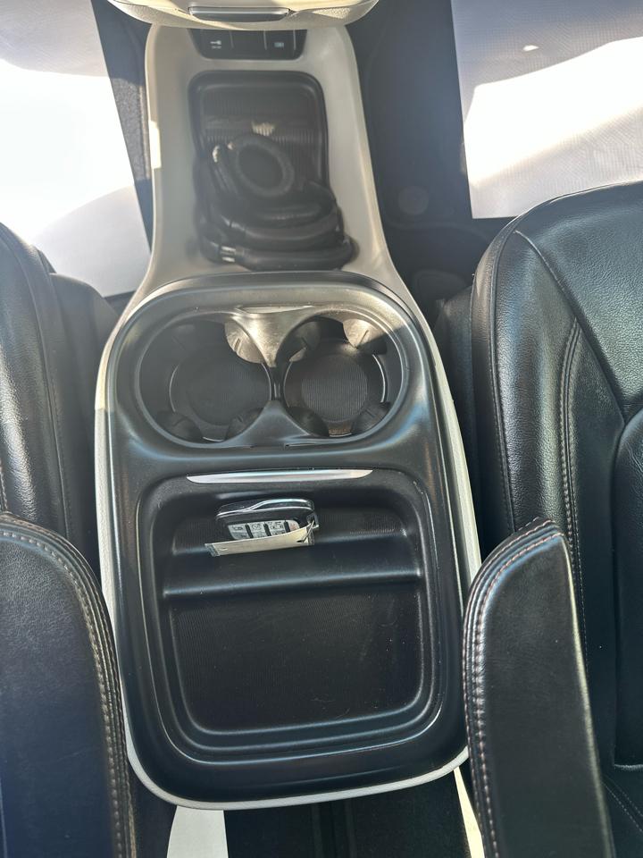 Chrysler Pacifica Touring-L FWD 2017