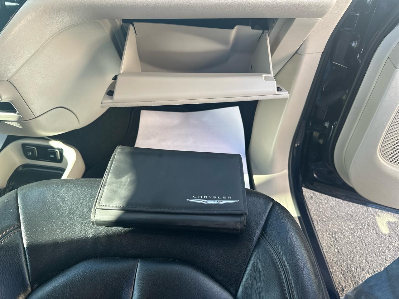 Chrysler Pacifica Touring-L FWD 2017