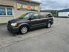 2015 Chrysler Town & Country 