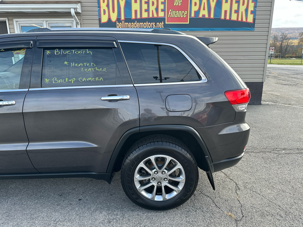 Jeep Grand Cherokee 4WD 4dr Limited 2015 Jeep Grand Cherokee 4WD 4dr Limited 2015