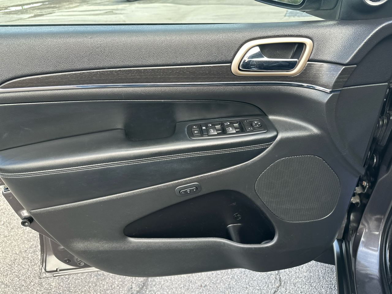 Jeep Grand Cherokee 4WD 4dr Limited 2015 Jeep Grand Cherokee 4WD 4dr Limited 2015